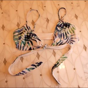L space wrapped bikini top worn 1x